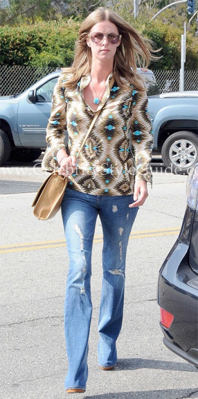 Nicky Hilton wearing Tory Burch Tunic Top - Celebrity Style Guide