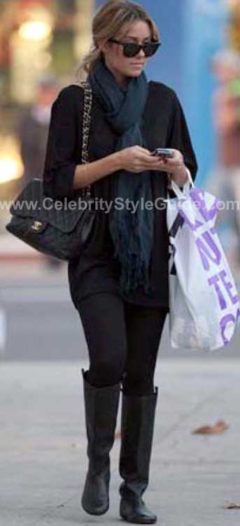 Lauren Conrad wearing Lauren Conrad Collection Leggings in Black -  Celebrity Style Guide