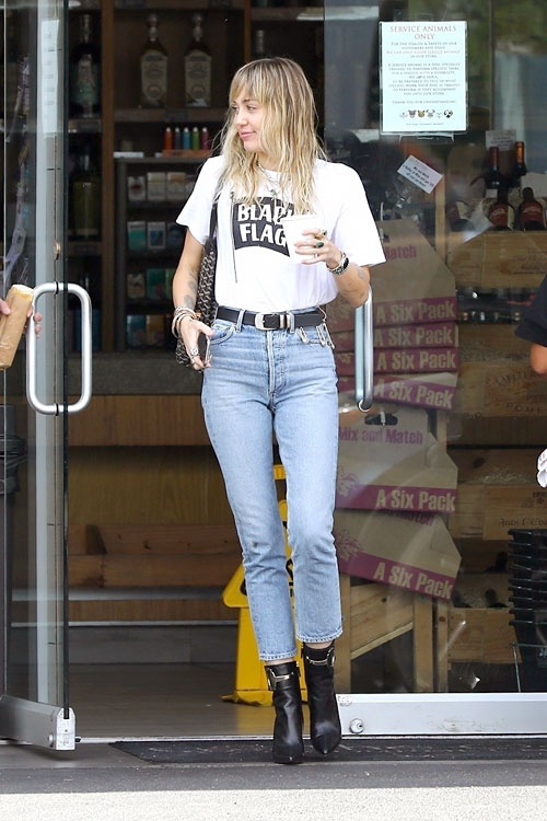 Go Grunge Like Miley Cyrus with a Safety Pin Belt - Celebrity Style Guide