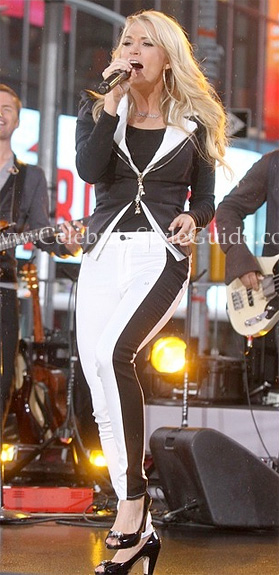 https://www.celebritystyleguide.com/wp-content/uploads/2021/07/Carrie-Underwood-Rag-Bone-Split-Jeans.jpg