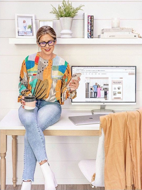 Who Designed Jillian Harris Printed Peasant Blouse On Instagram