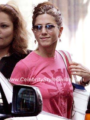 Jennifer Aniston wearing Oliver Peoples Eyewear Aero in Gold with Chrome  Amethyst Lenses - Celebrity Style Guide