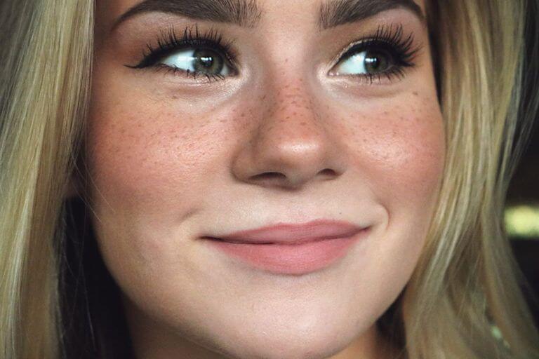 fake freckles