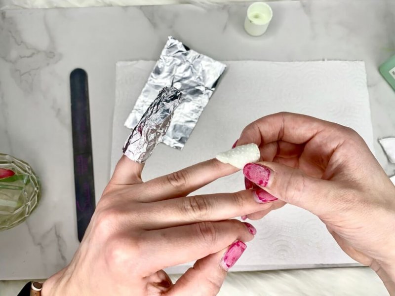 remove no chip nail polish at home