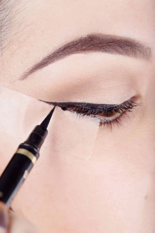 using tape for eyeliner