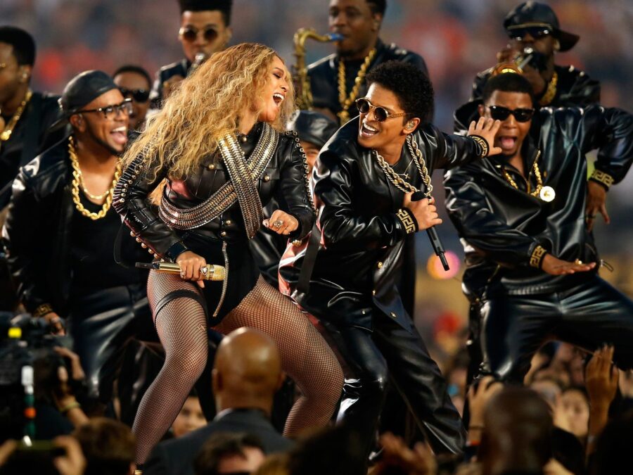 Beyonce wearing Capezio fishnets