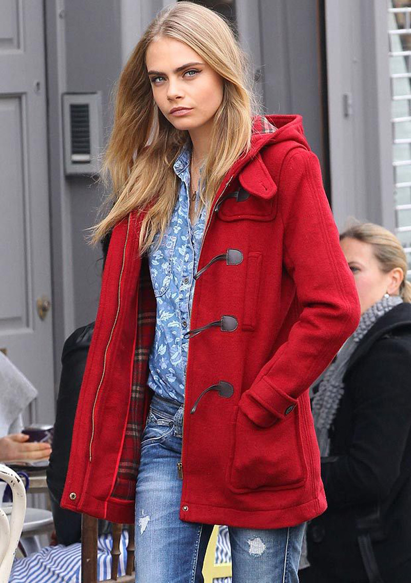 Cara-Delevingne-red-duffle-coat