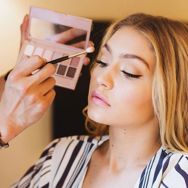 Gigi Hadid's Makeup Tips