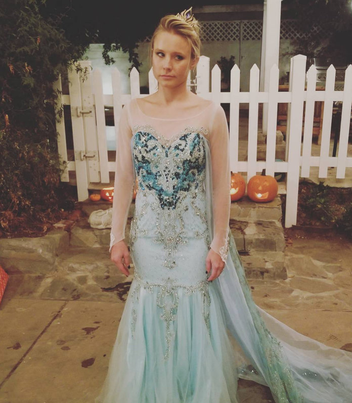 KRISTEN BELL AS ELSA