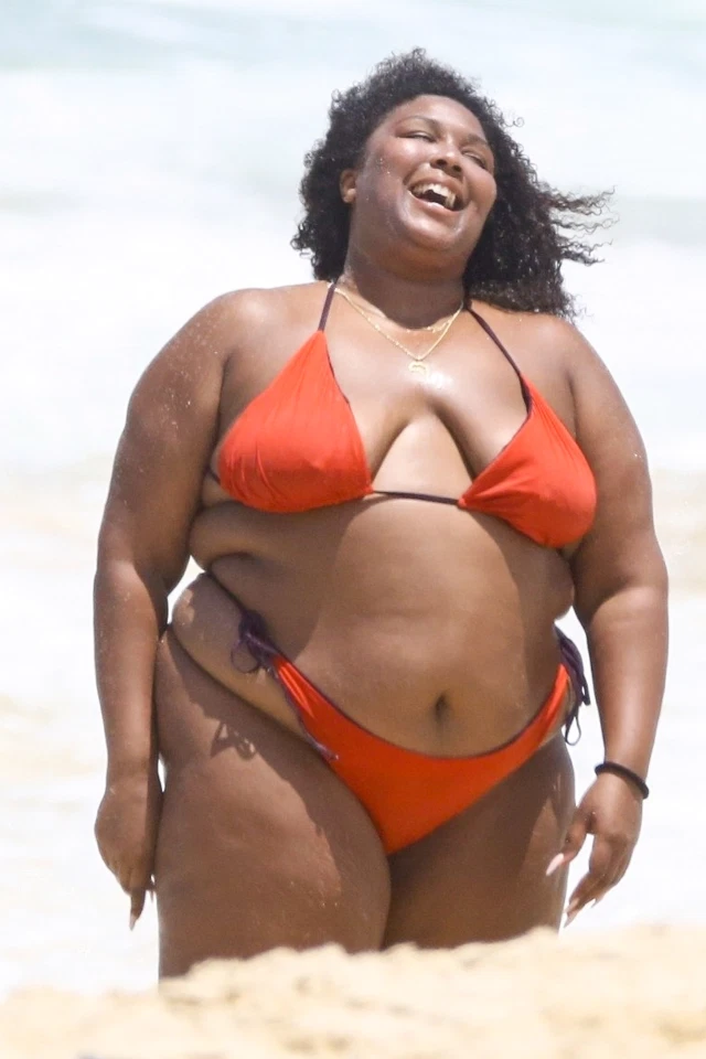 Lizzo in bikini