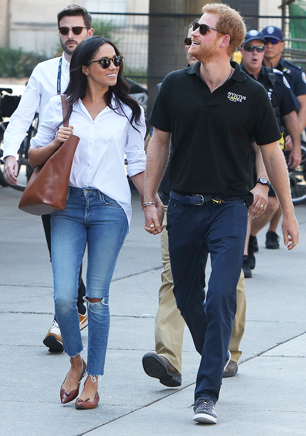 Meghan Markle wearing Mother Denim's The Looker Ankle Fray jeans at the Invictus Games