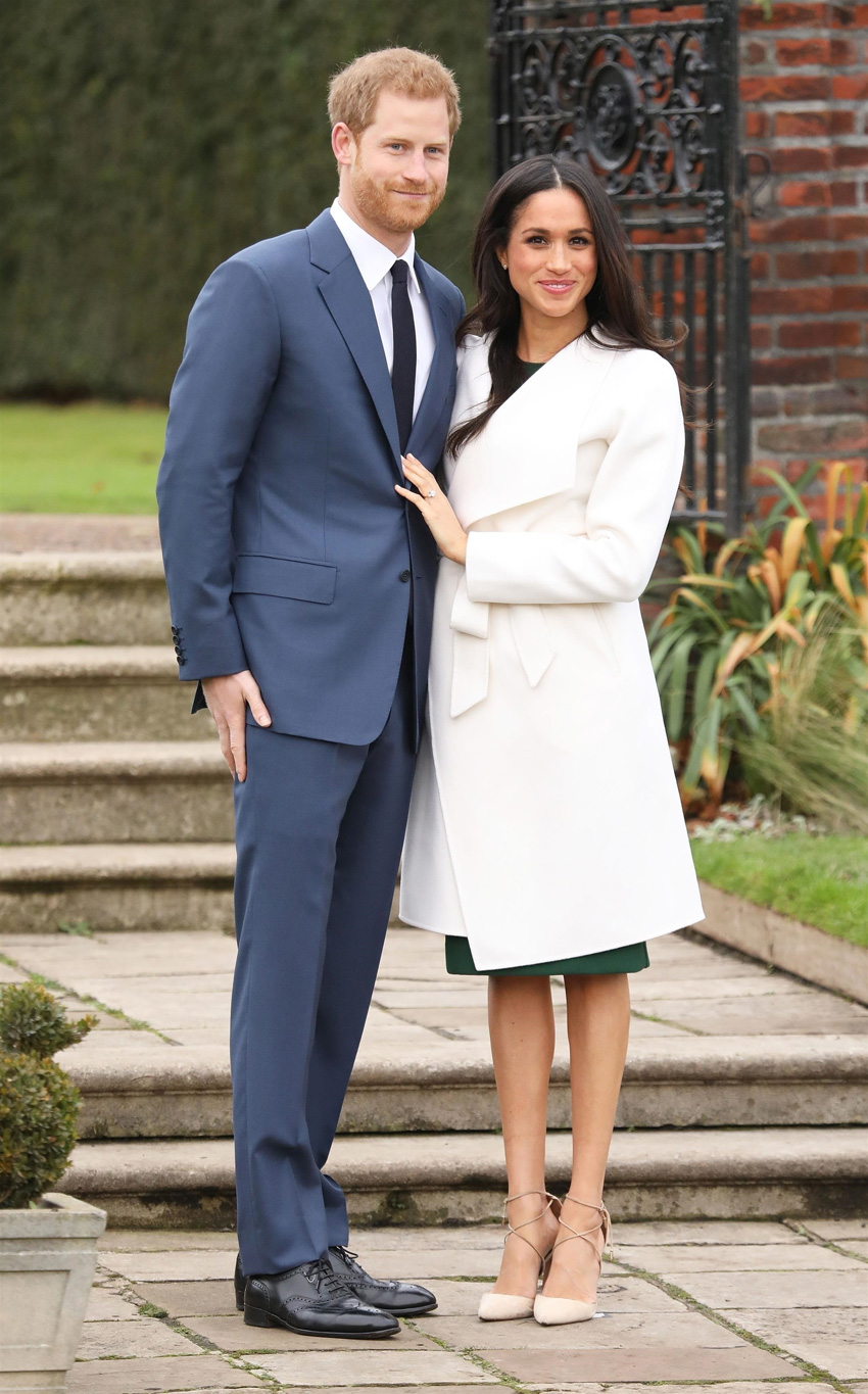 Meghan-markle-line-the-label-white-coat