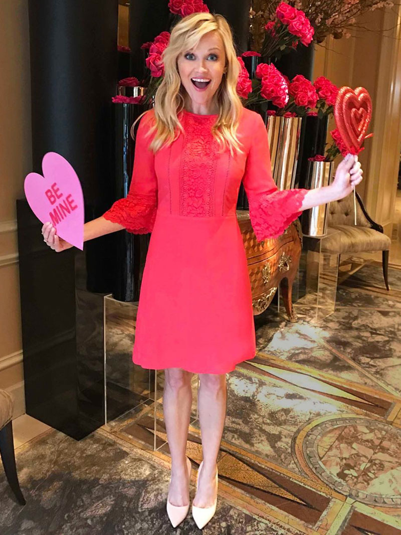 Reese Witherspoon Valentine's Day