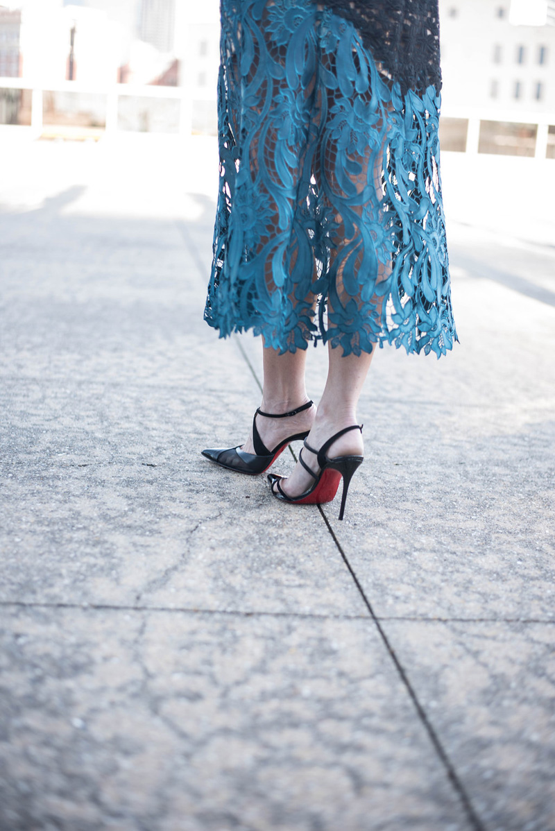 self-portrait-prairie-guipure-lace-midi-dress-christian-louboutain