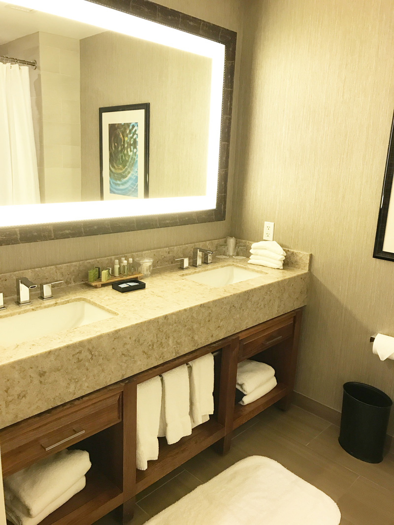 The-Woodlands-Resort-bathroom