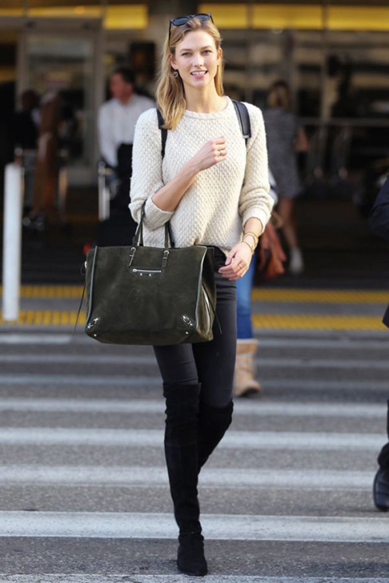 This Is How Karlie Kloss Does Off-Duty