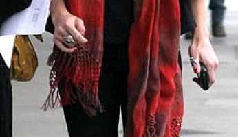 AnnaLynne McCord in Gypsy 05's CC Scarf!