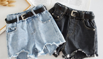 The Best Denim Shorts for Summer '21