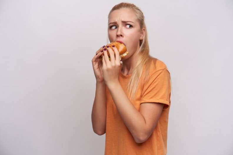 8 Dietitians' Tips to Stop Eating When Bored!