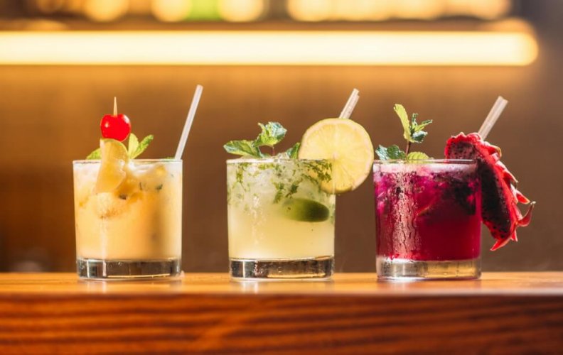 7 Mocktails Pregnant Women Will Love (So Says Our Pregnant Editor!)