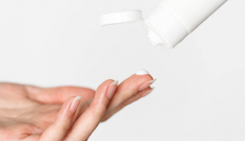 Body Lotion VS Cream: Which One Moisturizes Better?