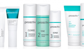 Proactiv: The Celebrity Endorsed Acne Treatment. Does It Really Work?