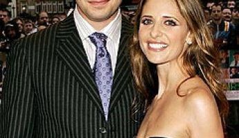 Sarah Michelle Gellar & Freddie Prinze Jr. Are Expecting!