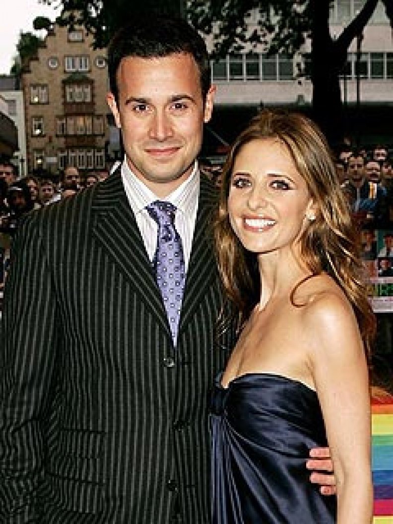Sarah Michelle Gellar & Freddie Prinze Jr. Are Expecting!