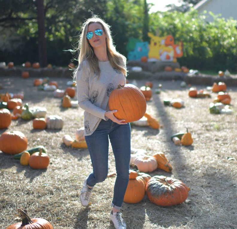 What Celebrities Wear to a Pumpkin Patch